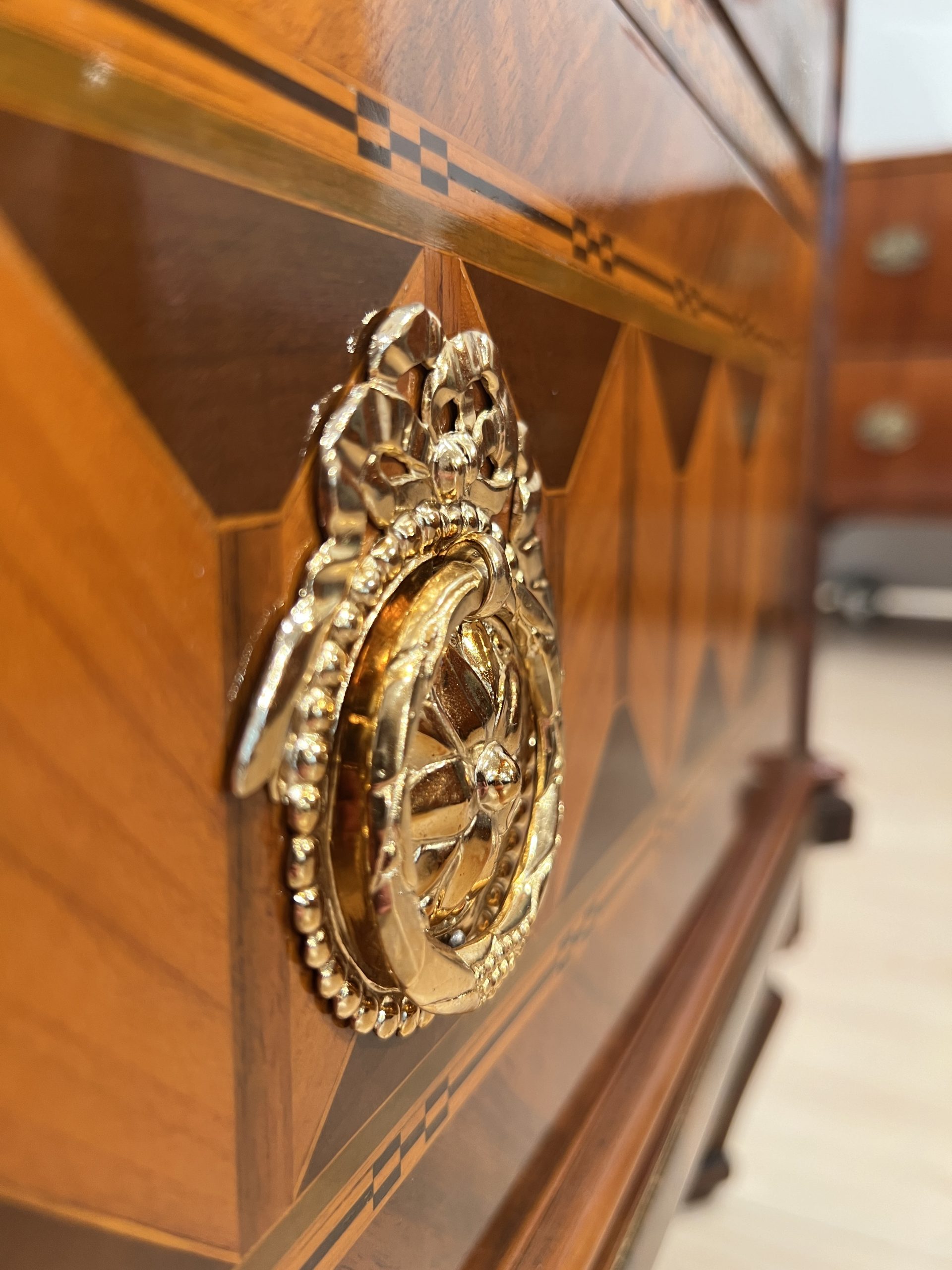 Louis XVI Kommode.15