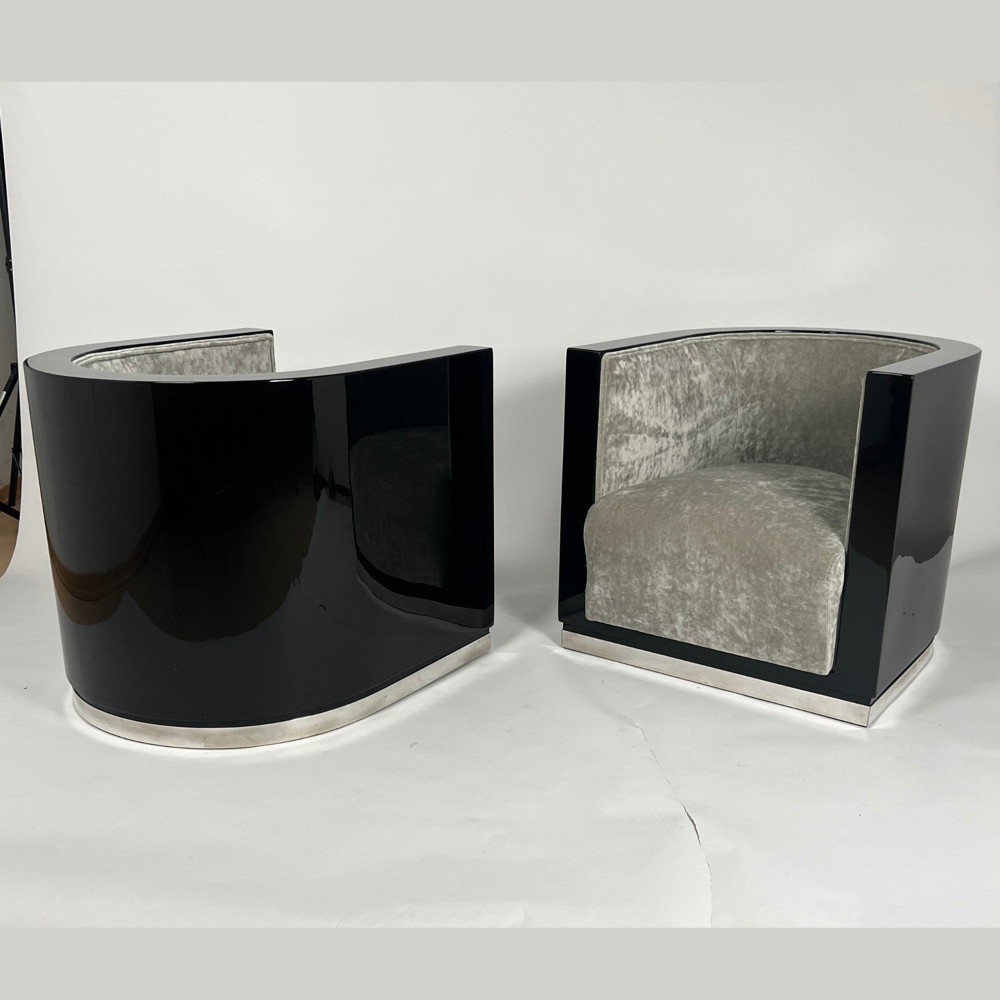 Paar Art Deco Club Sessel, Schwarzlack, Grauer Samt, Frankreich um 1930