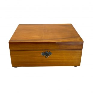 Biedermeier Schatulle, Kirschbaum furniert.