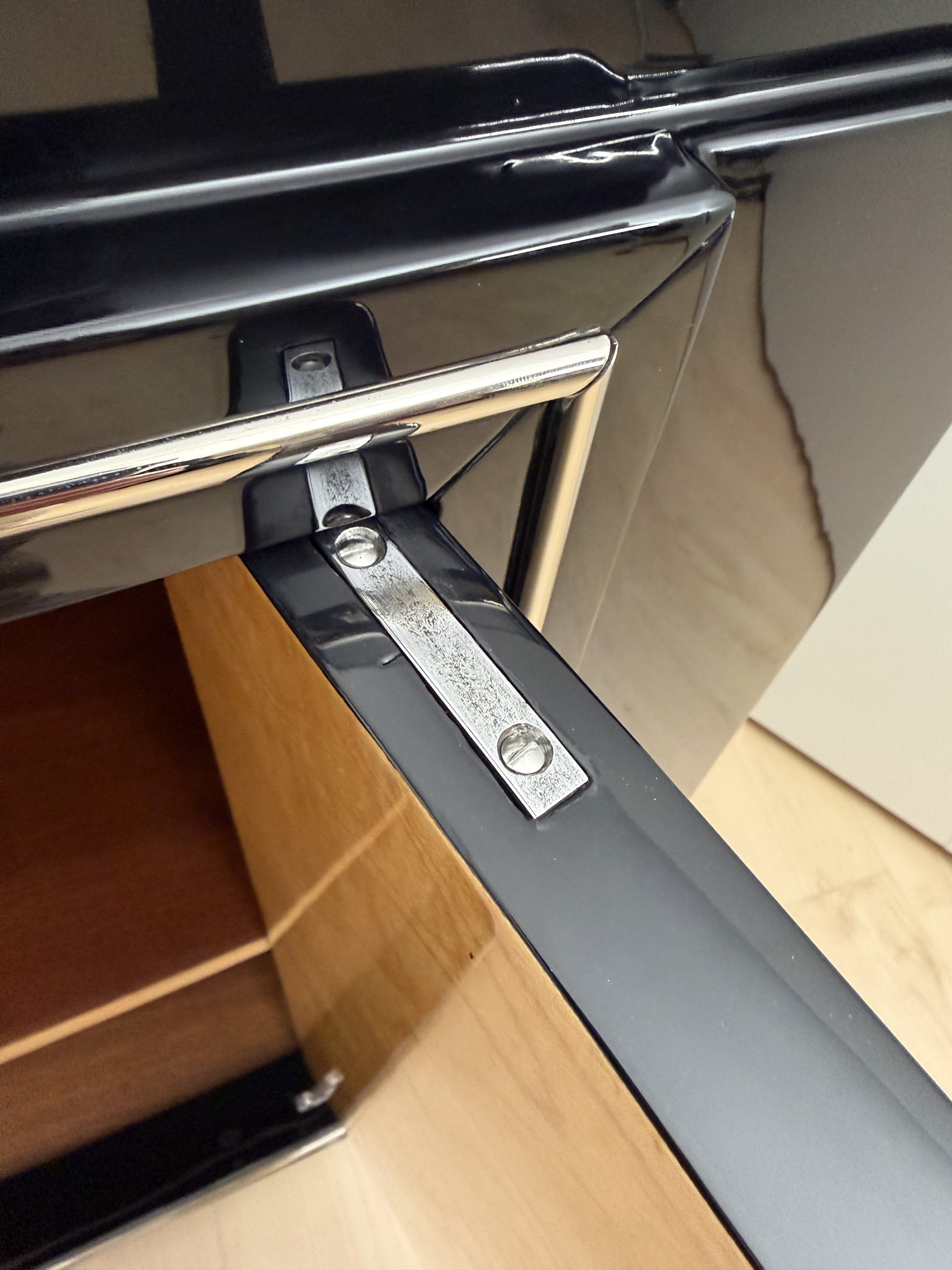 Art Deco Sideboard, Schwarzlack und Chrom.20