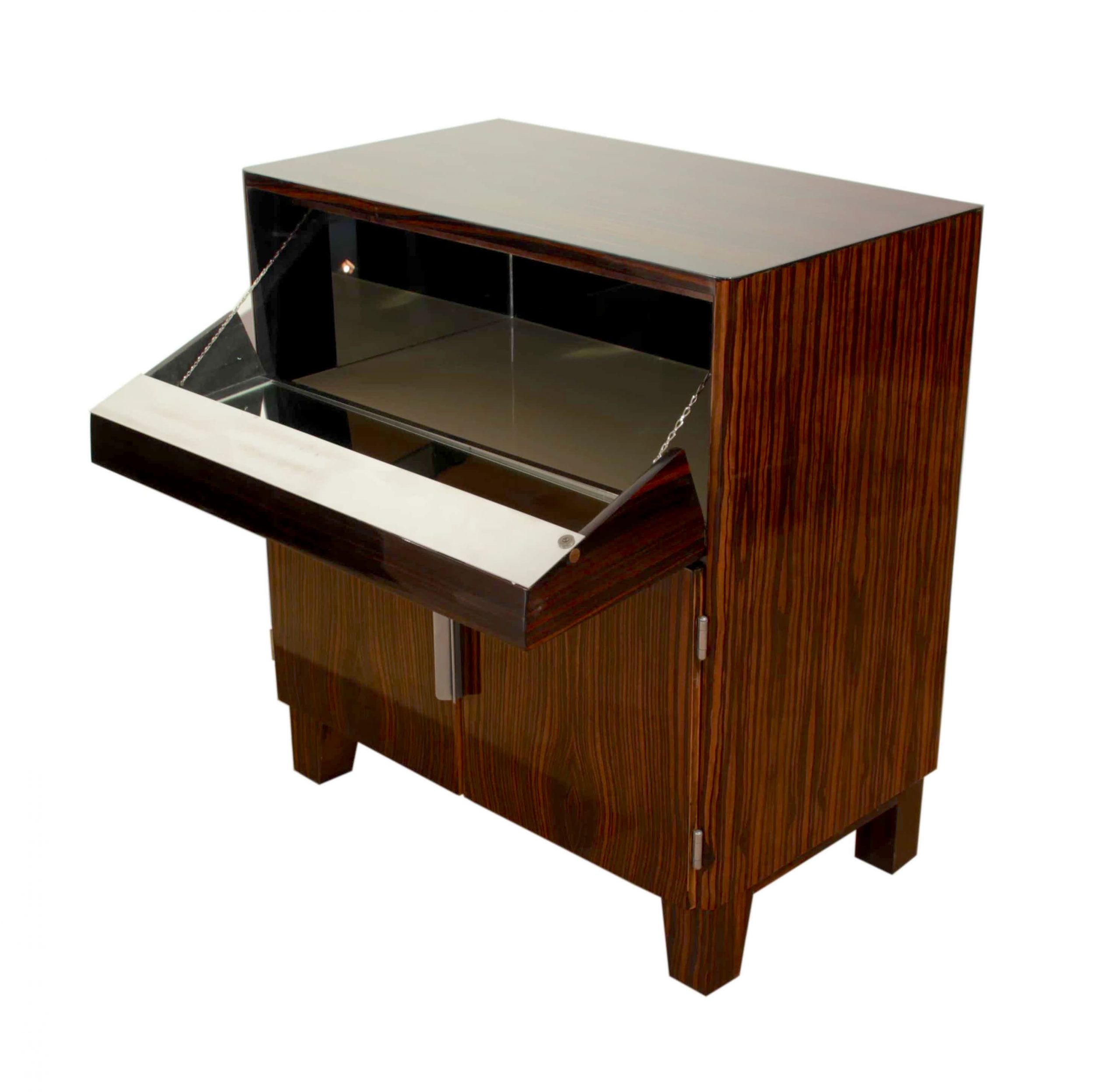 Art Deco kleiner Barschrank Makassar offen