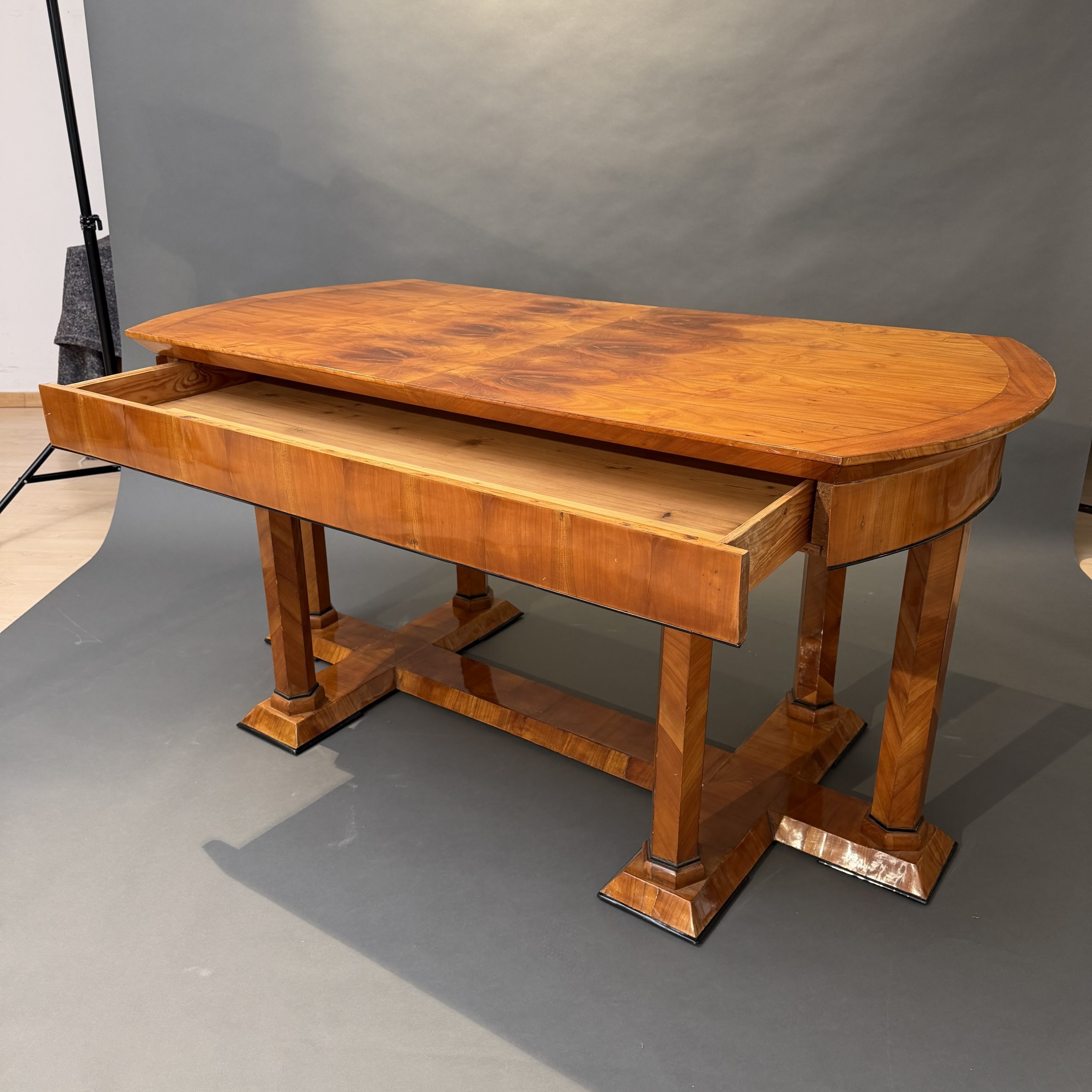 Biedermeier Schreibtisch Kirschbaum