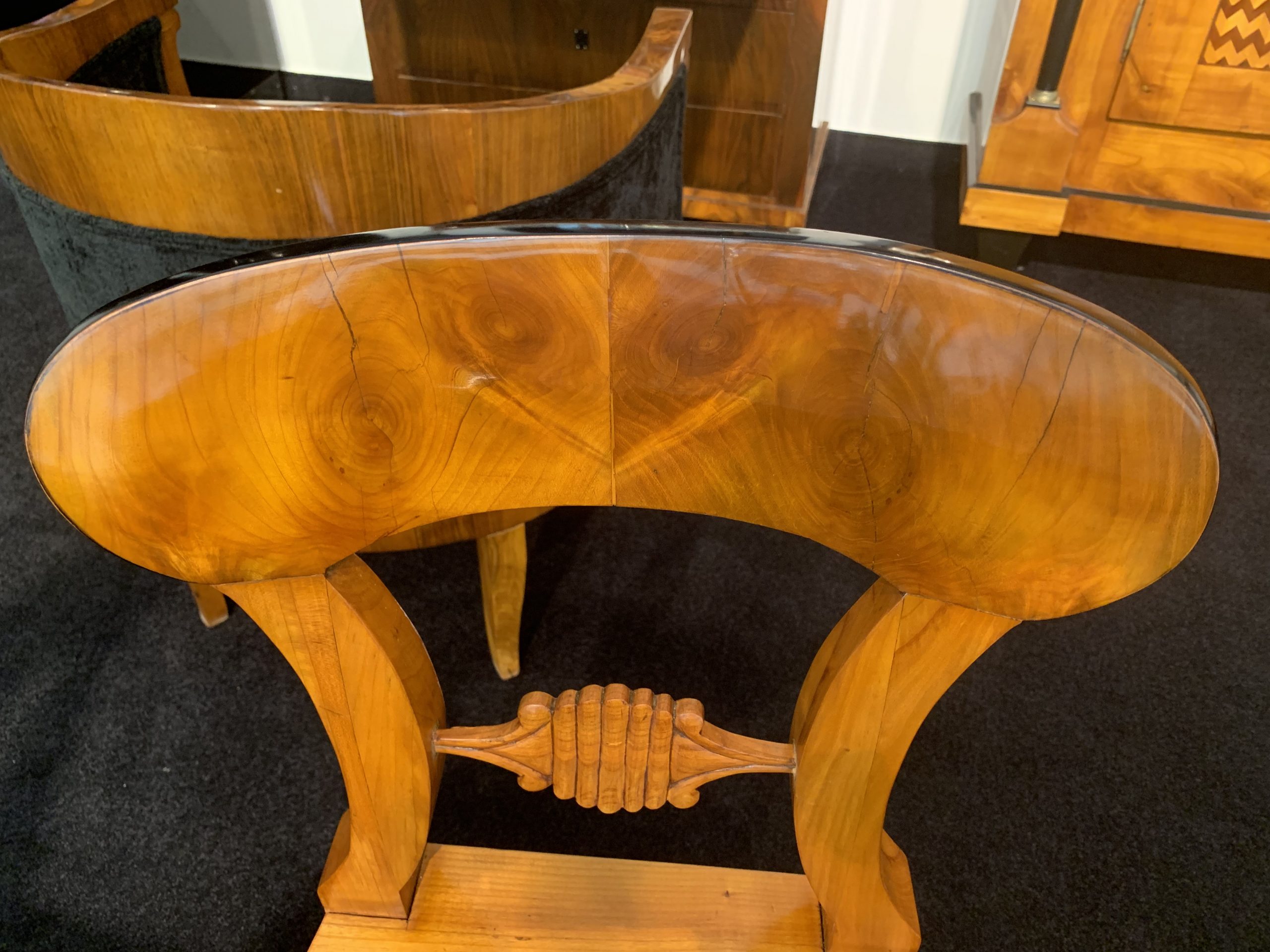 Biedermeier Brettstühle, Sechser Satz, Kirschbaum, 1820. Schaufeln furnier5