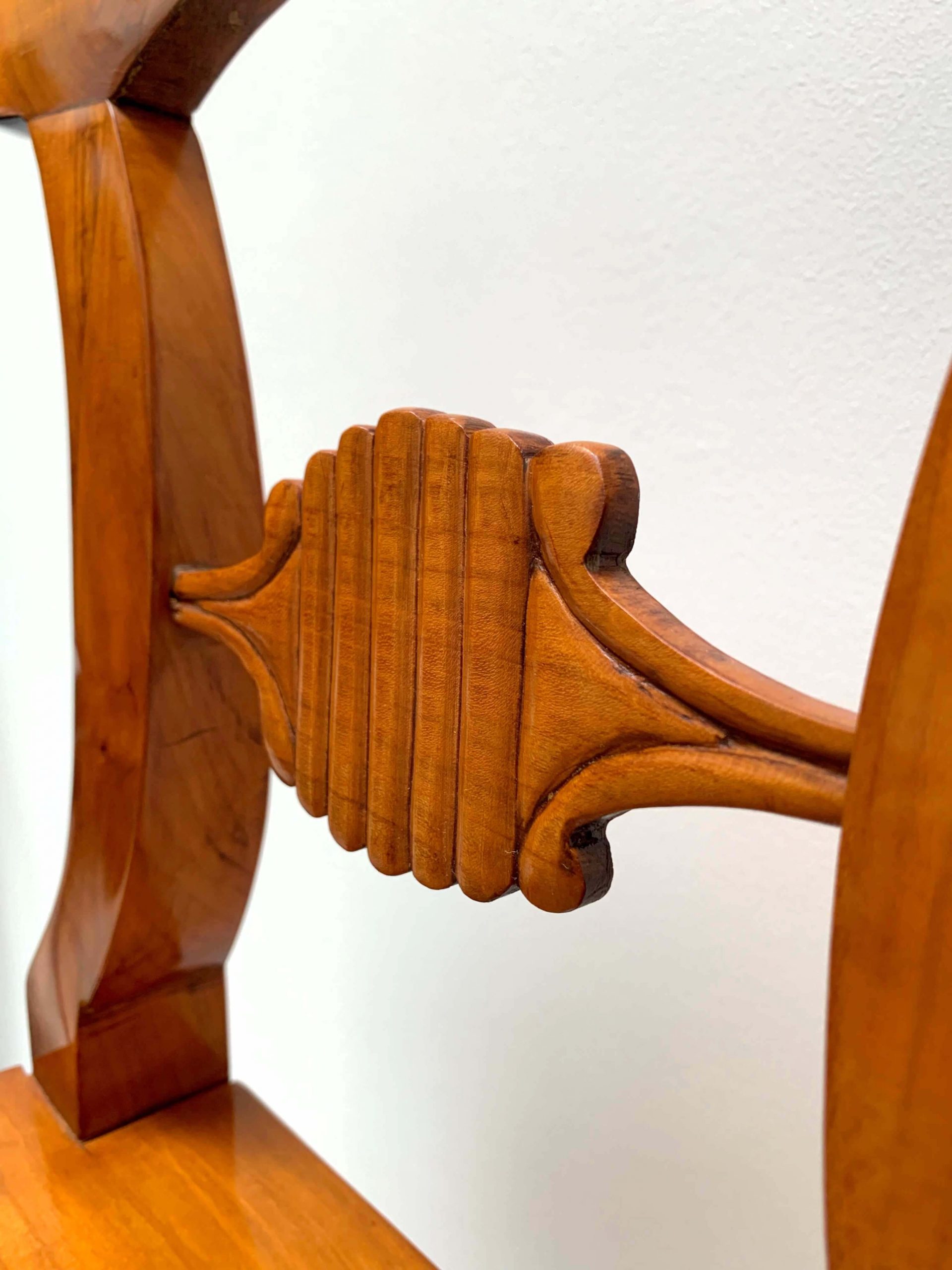 Biedermeier Brettstühle, Sechser Satz, Kirschbaum, 1820..3