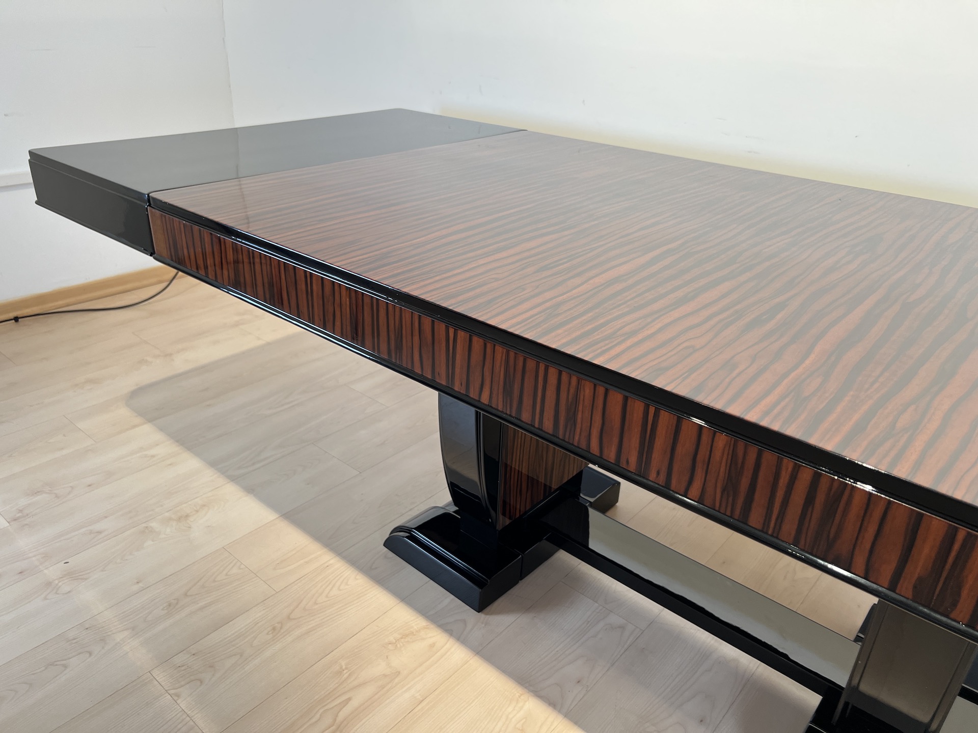 Art Deco Makassar Sitzgruppe mit 8 Stühlen15