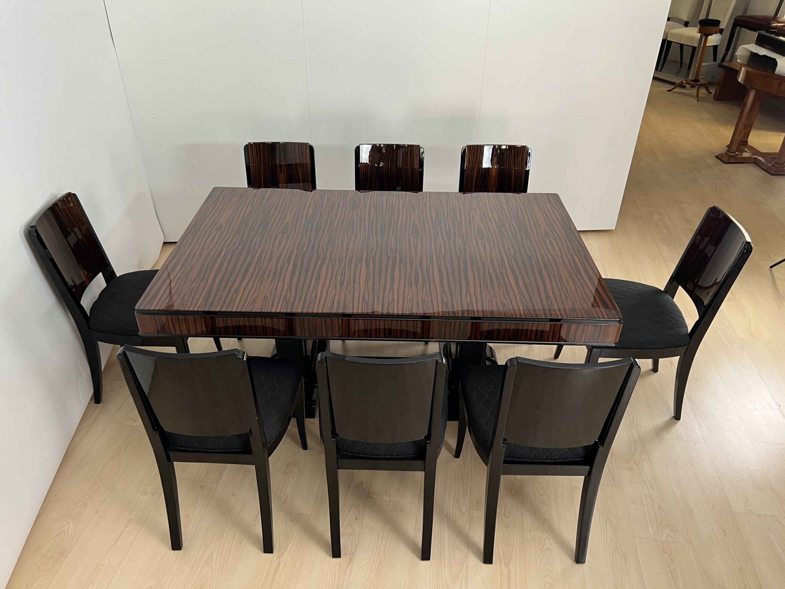 Art Deco Speisegruppe in Makassar 12 Art Deco Speisegruppe in Makassar