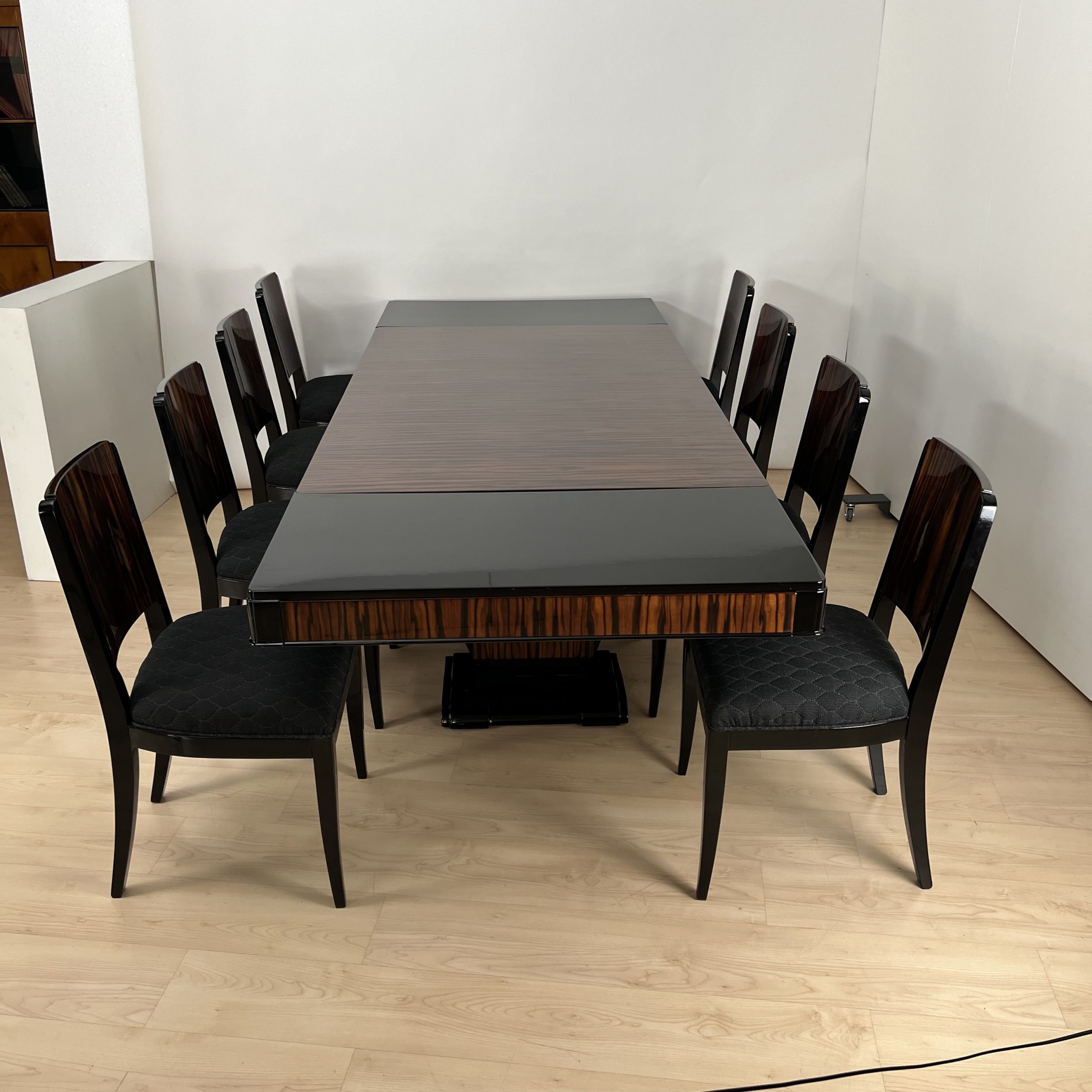 Art Deco Speisegruppe in Makassar 5 Art Deco Speisegruppe in Makassar