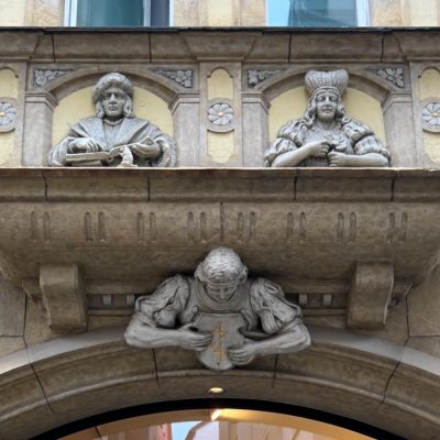 Eingang Coloneum Erker Patrizierfamilie Watmarkt 3, Regensburg Jugendstilhaus