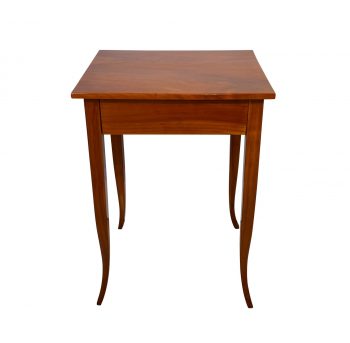 Biedermeier Beistelltischchen, Kirschbaum.2