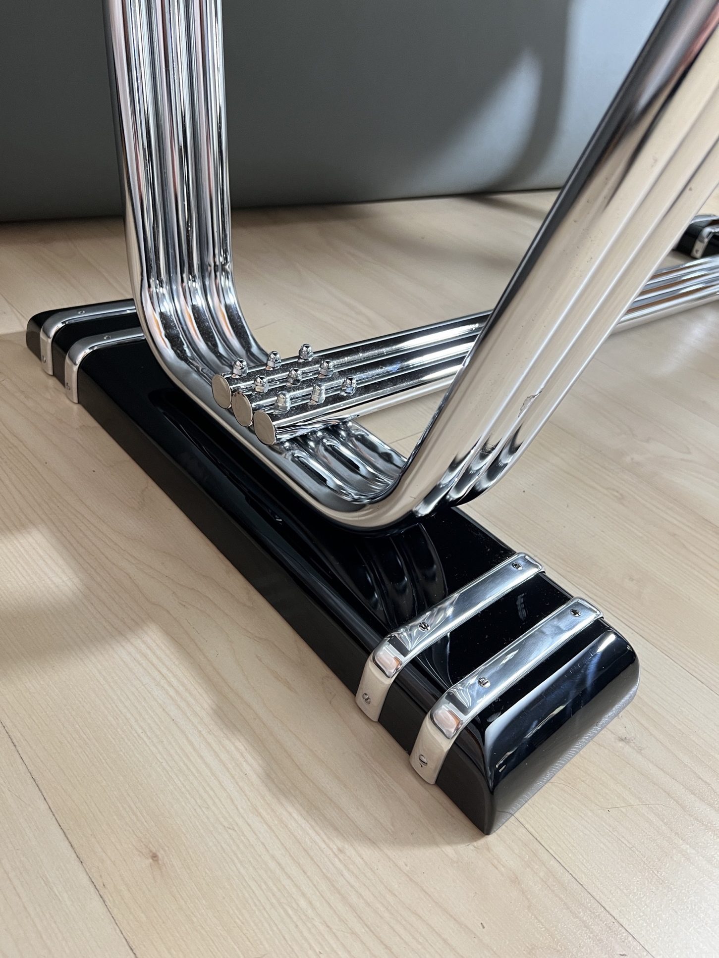 Bauhaus Steeltube Dining Table, PEL, Chrome, Balck Lacquer, England circa 1935