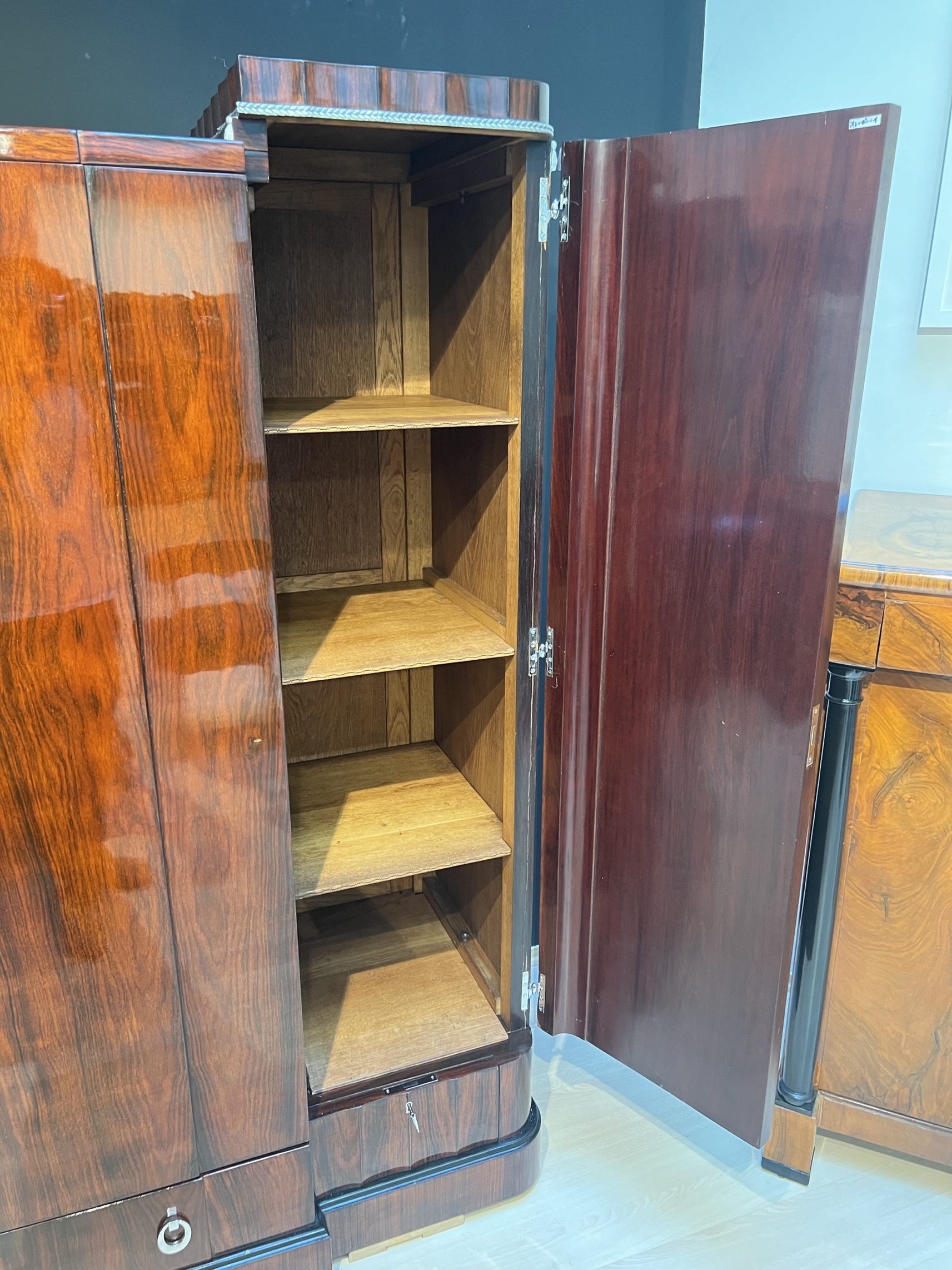 Art Deco Schrank, Palisander, Eiche, Silber und Chrom, Frankreich um 1930.30
