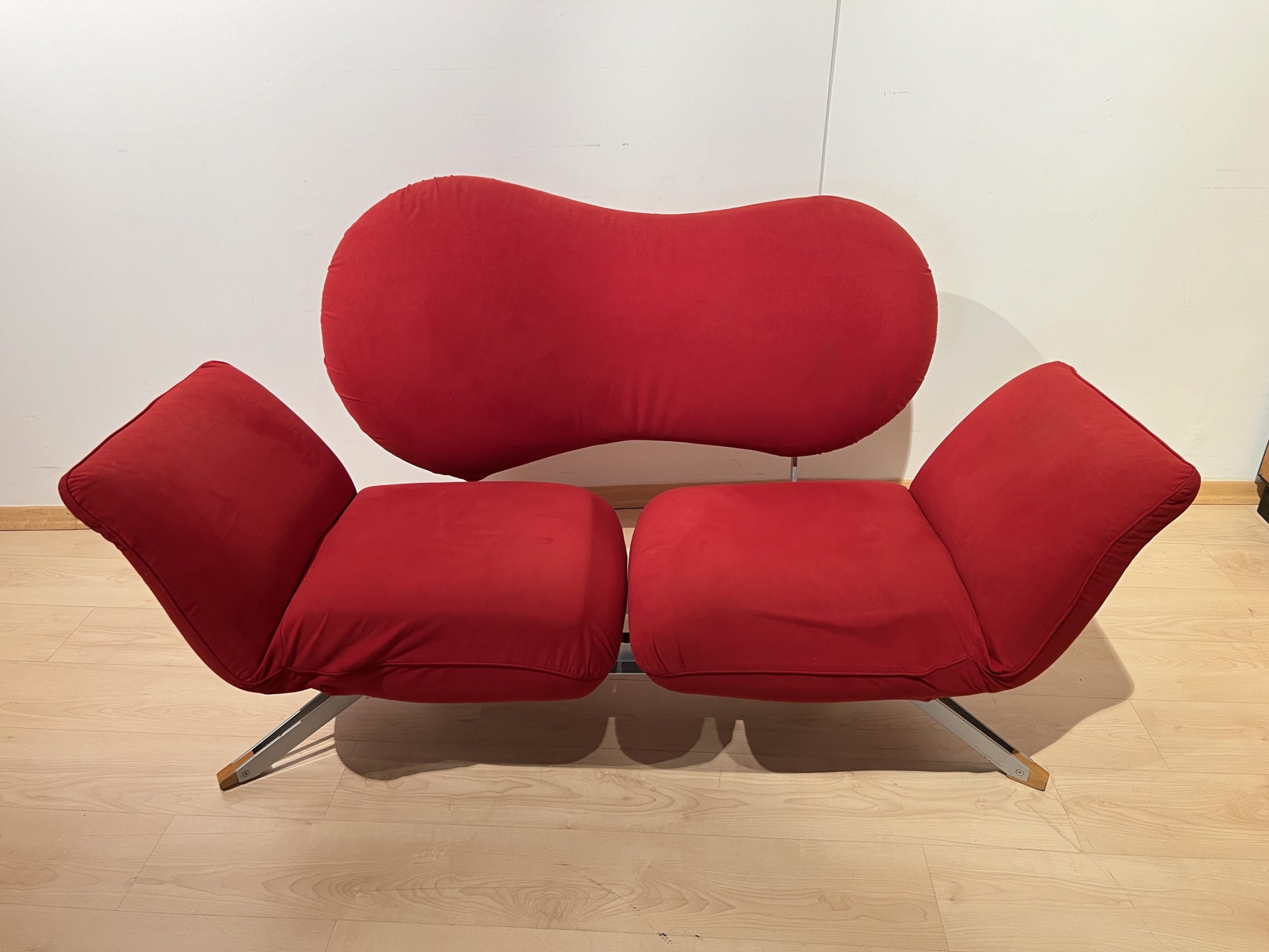 Italienisches rotes Design Sofa, Bonaldo, Arnold2
