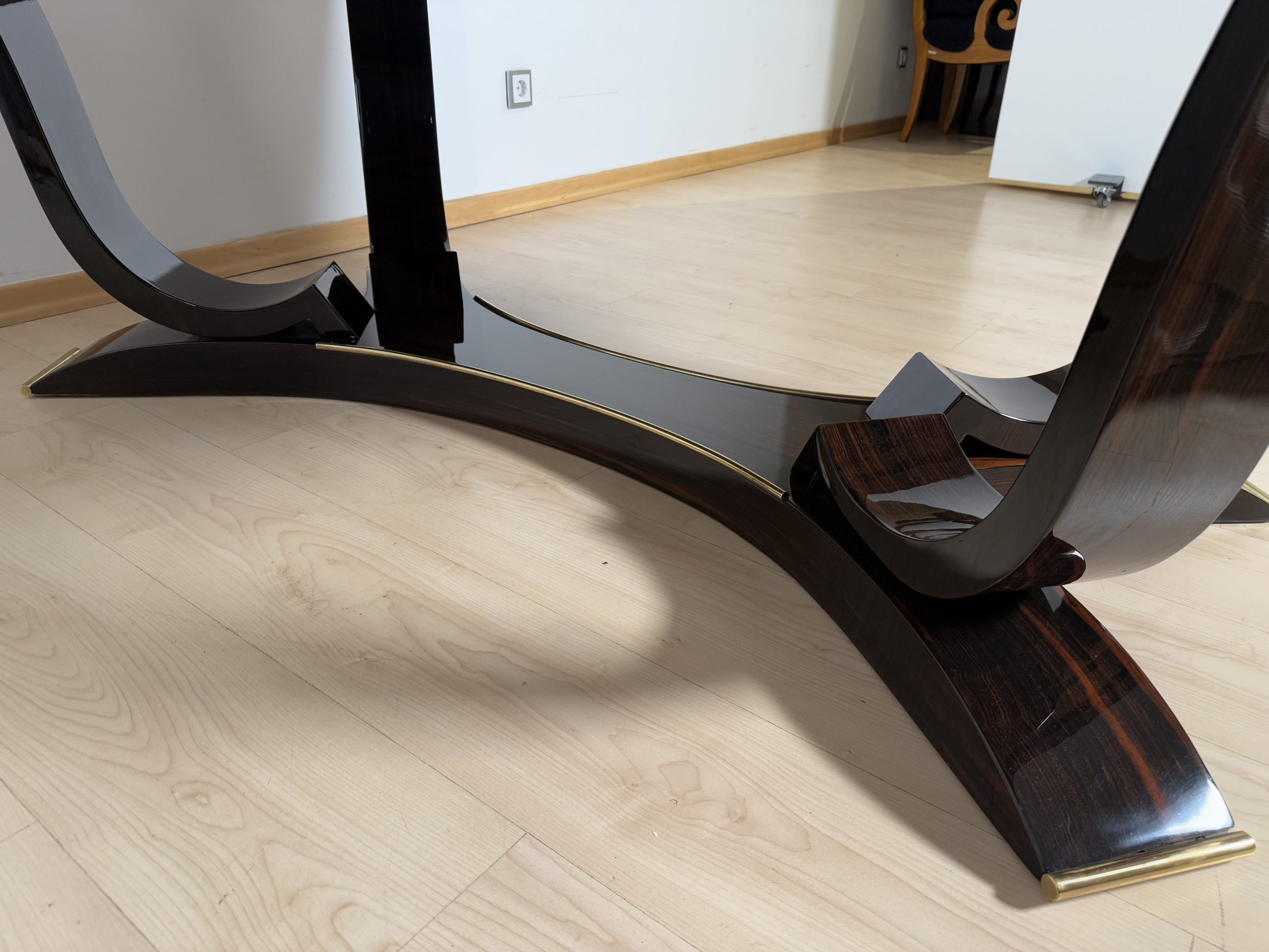 Art Deco Dining room Set in Macassar Ebony, Paris.5