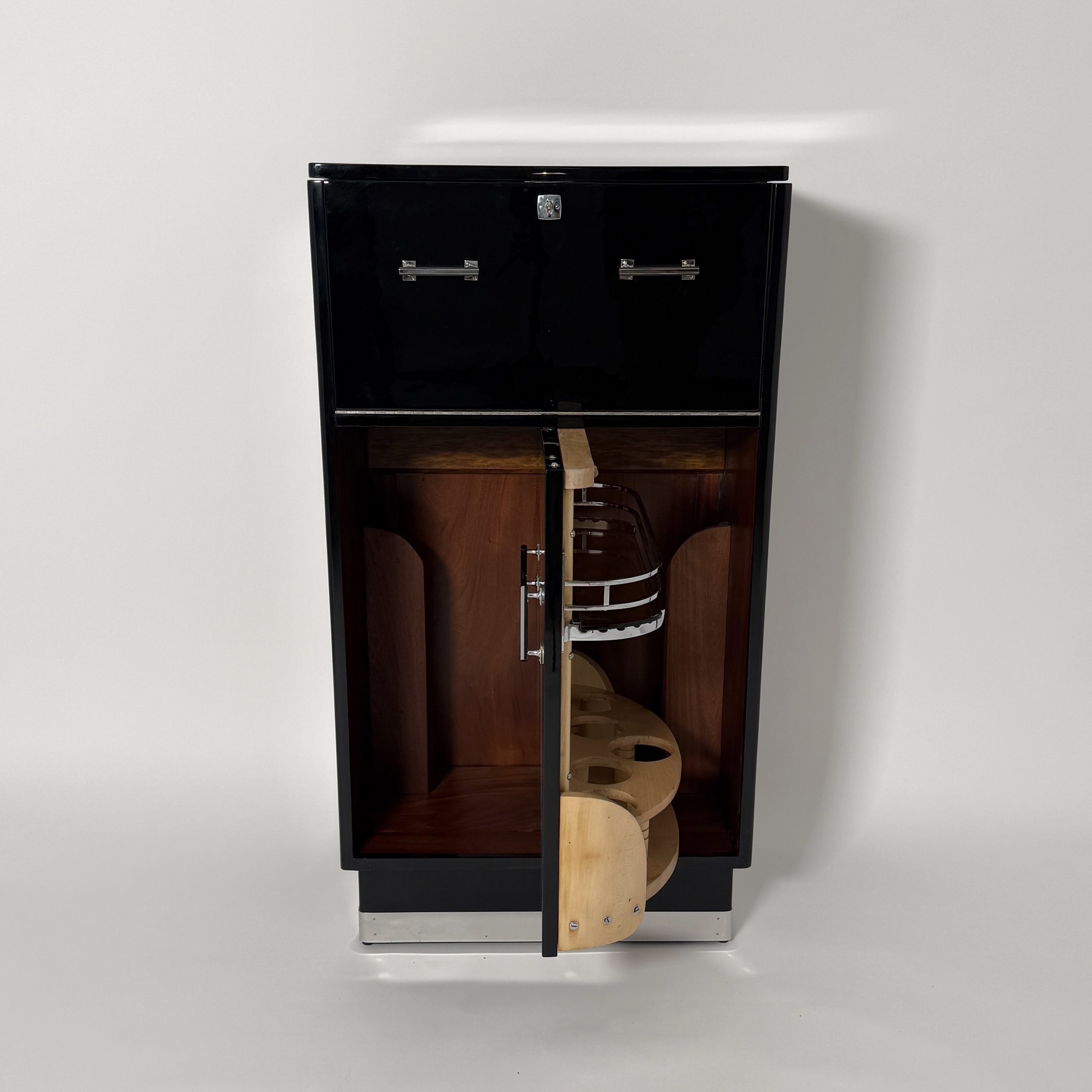 Drehbarer Art Deco Barschrank in Schwarzlack mit Chrom