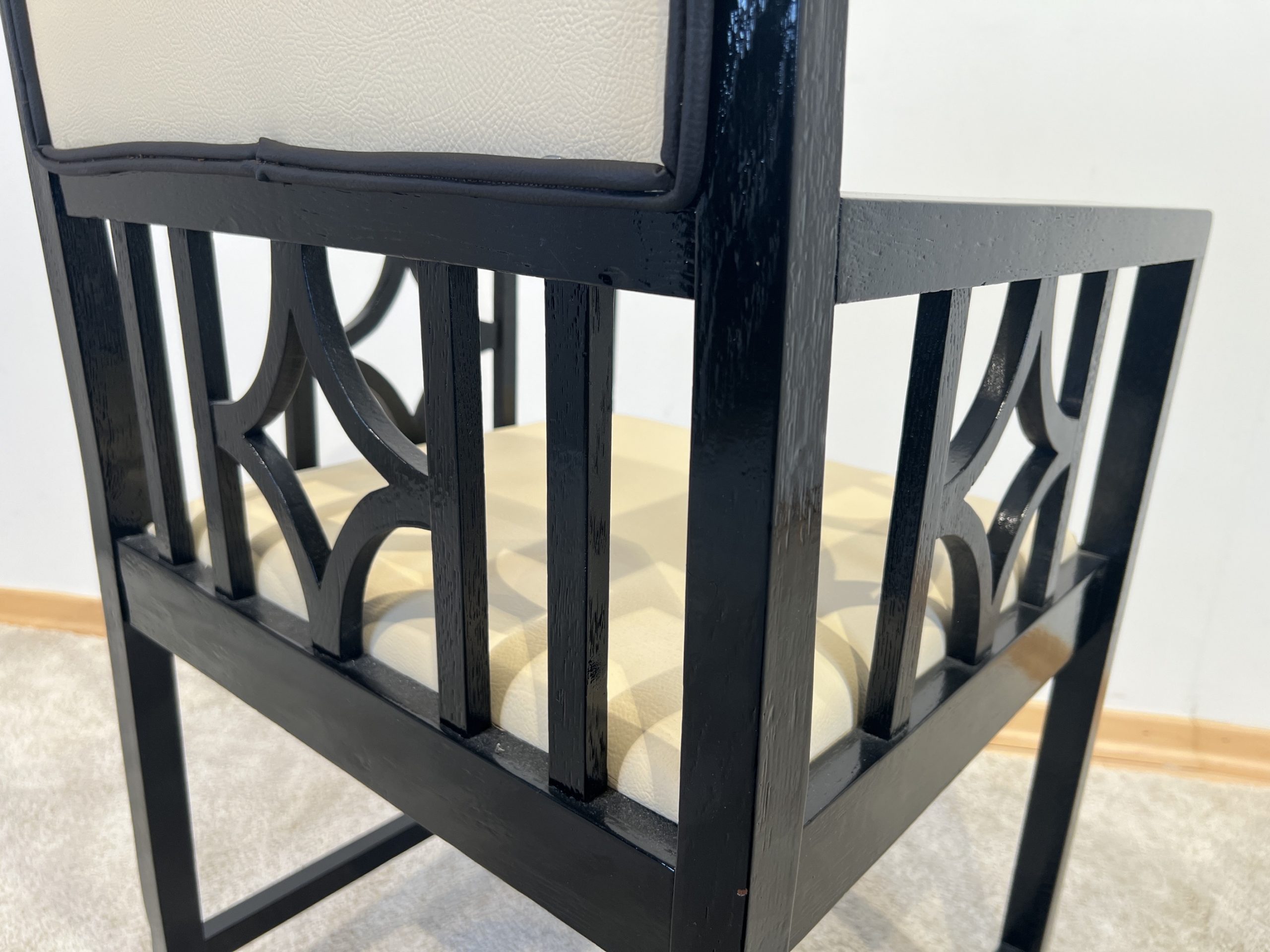 Bauhaus Armlehnstuhl, Eiche, schwarz gelackt17