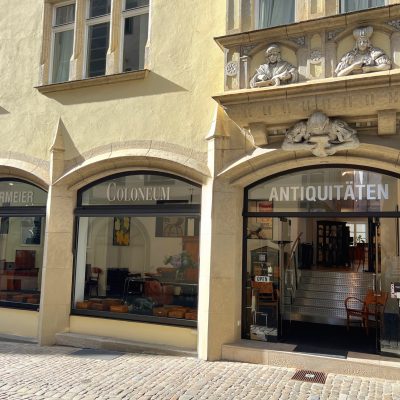 COLONEUM Antik Schaufenster, Watmarkt 3, 93047 Regensburg