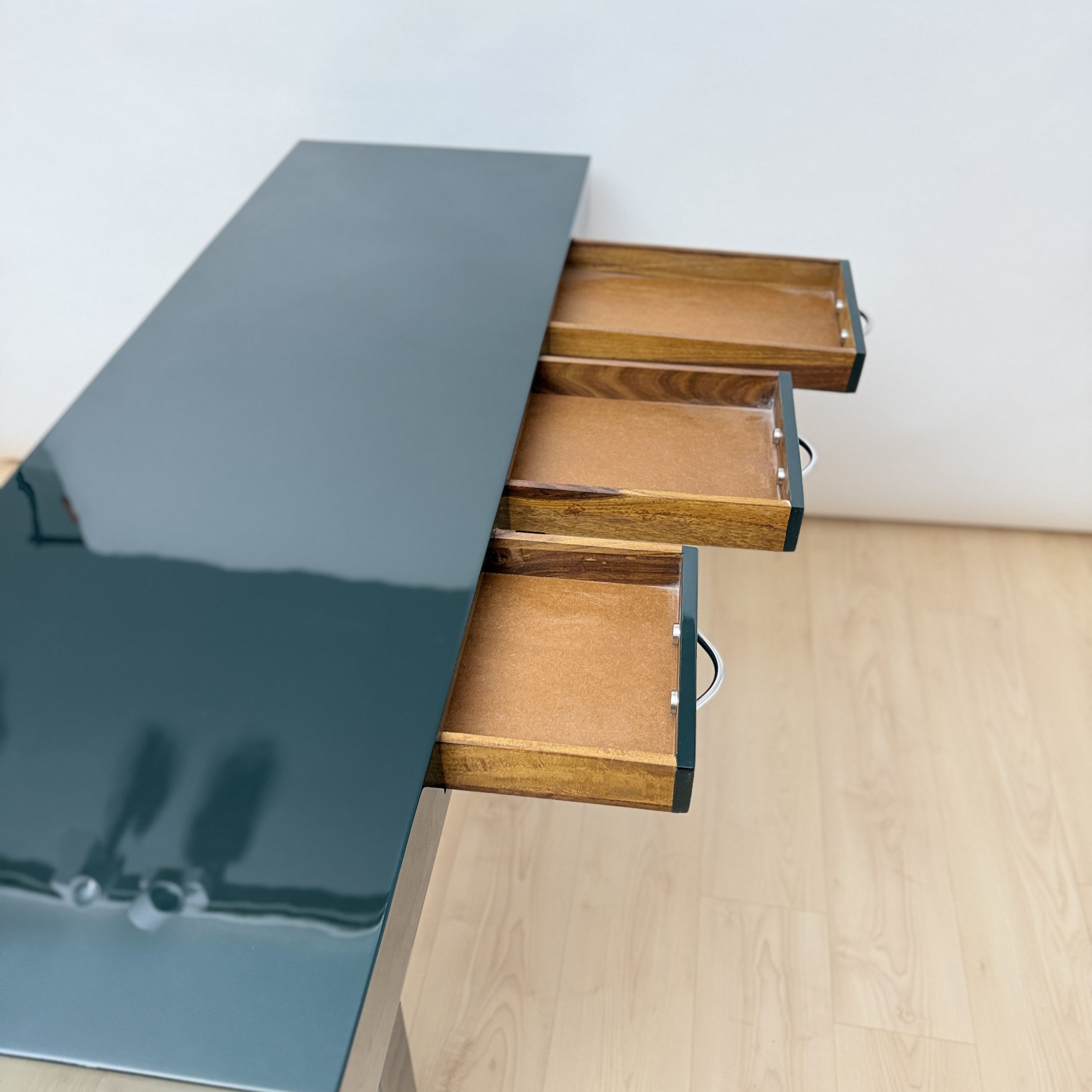 Three-drawer Italian console in walnut and green lacquer, circa 1970