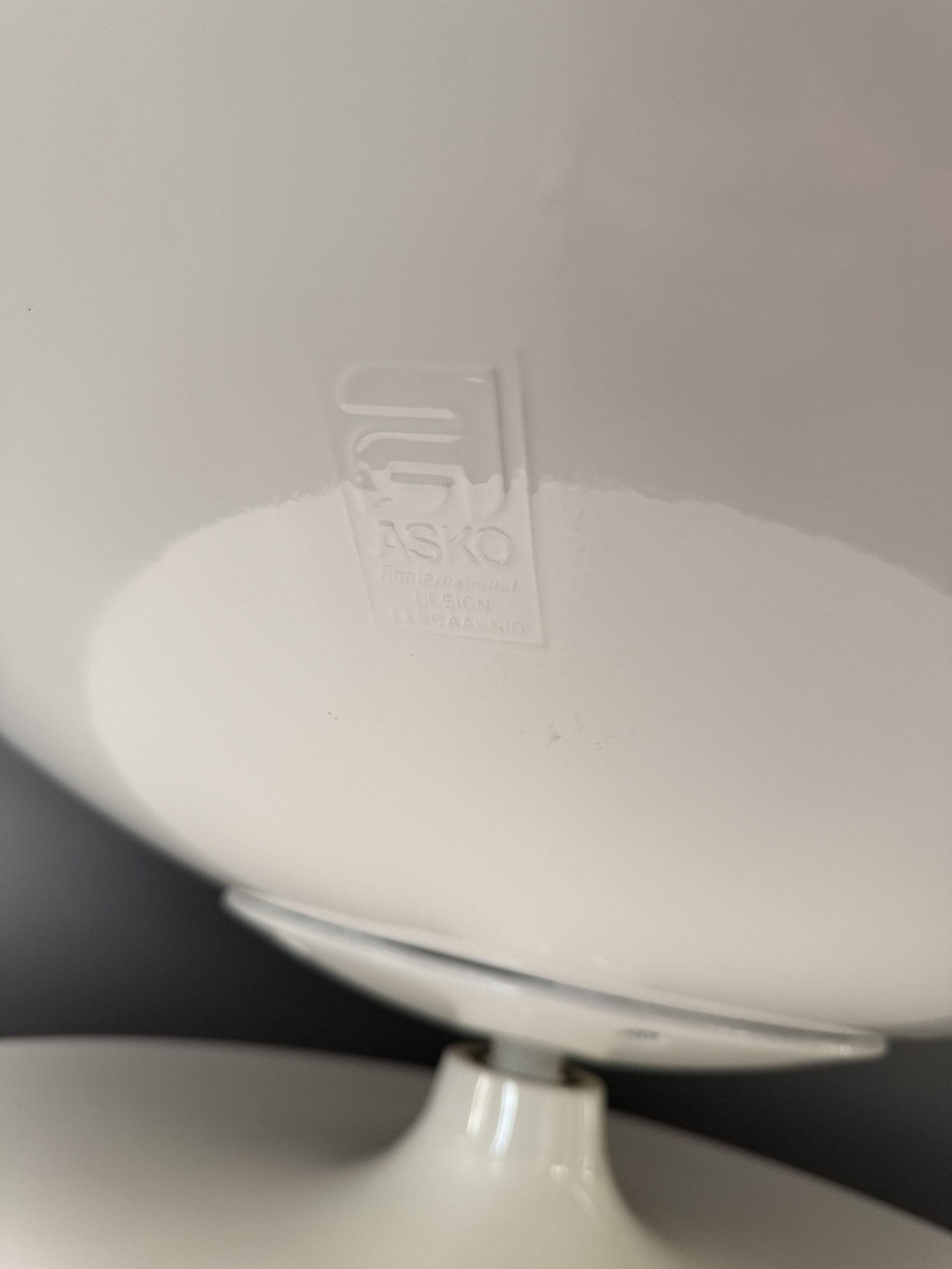 Asko Ball Chair, White Gray.15
